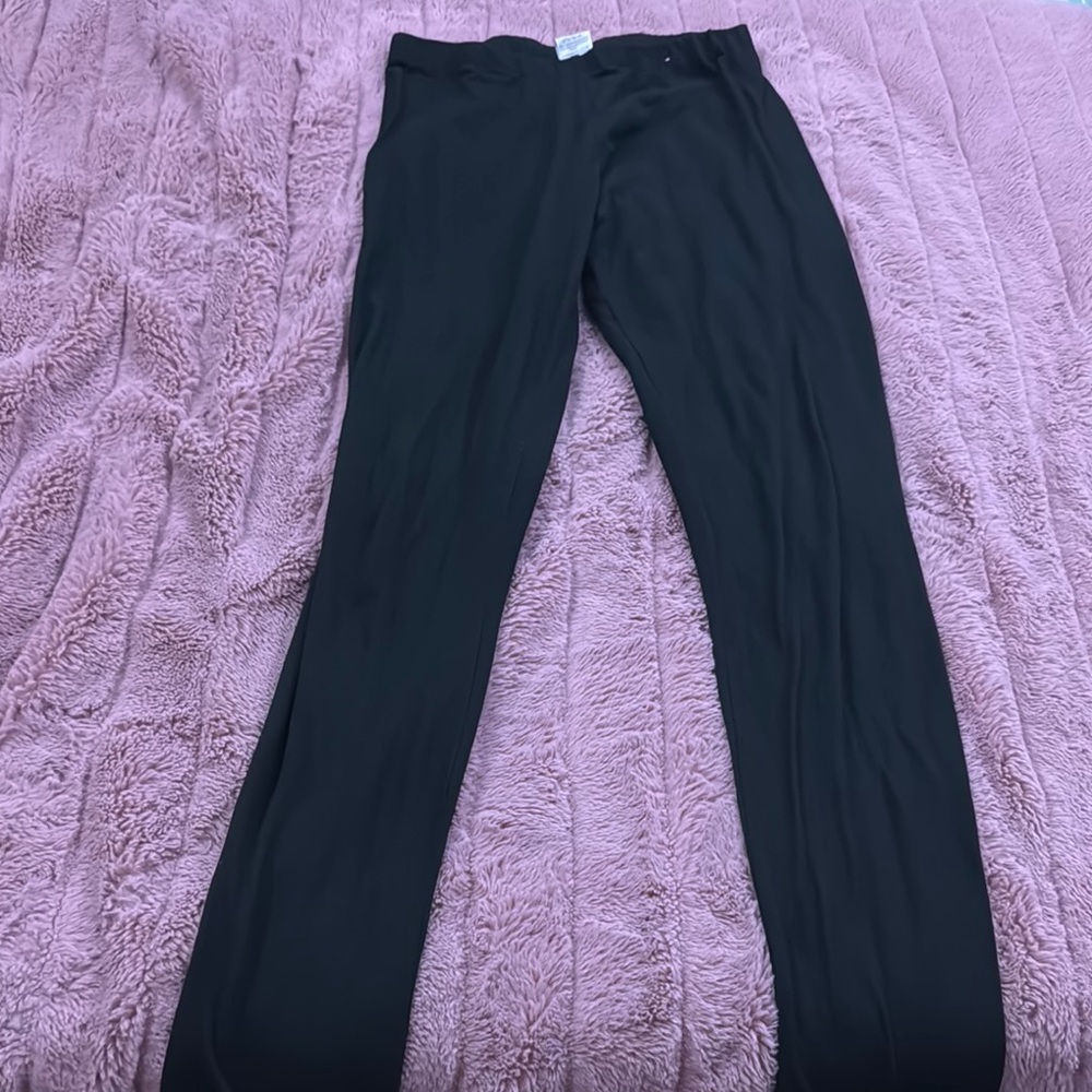 Serra Black Leggings Sleek and Stylish